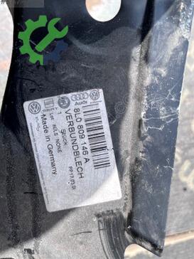 Audi A3 Biyel 8L0809146A çıkma parça
