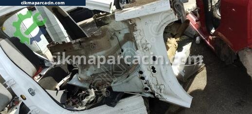 Audi A3 Sağ Şasi çıkma parça