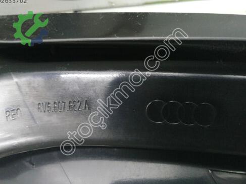 Audi A3 Sis Farı Çerçevesi 8V5807682A çıkma parça