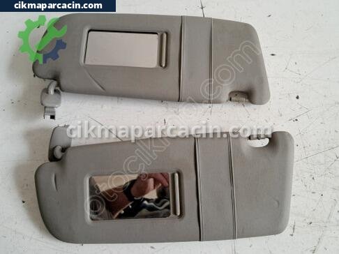 Audi A3 Sağ Güneşlik çıkma parça