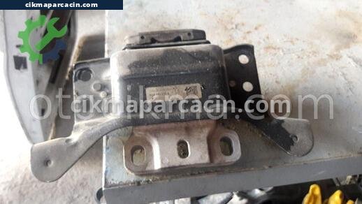 Audi A3 Şanzıman Kulağı çıkma parça