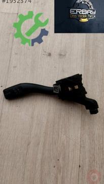 Audi A3 Sinyal Kolu çıkma parça