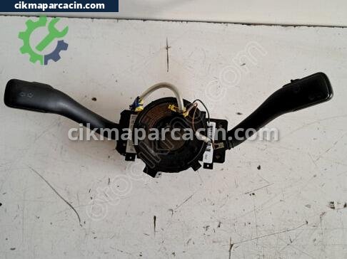 Audi A3 Sinyal Kolu çıkma parça