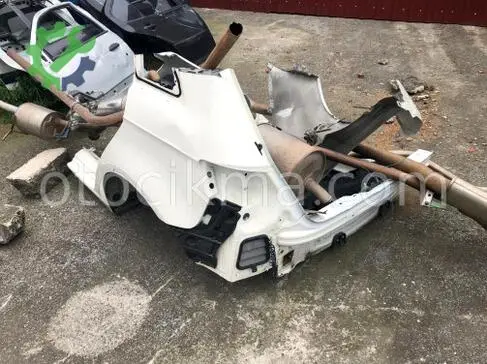 Audi A3 Sol Arka Çamurluk çıkma parça
