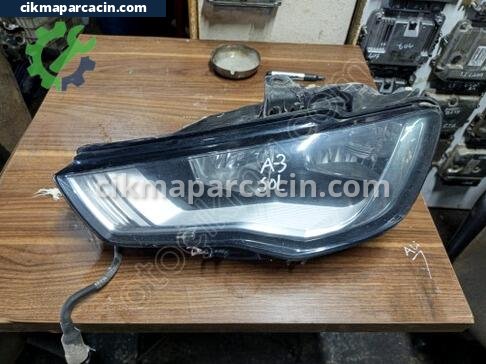 Audi A3 Sol Ön Far çıkma parça