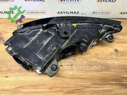 Audi A3 Sol Ön Far 8V0941043C çıkma parça