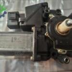 Audi A3 Orijinal Çıkma Cam Motoru 119024-113