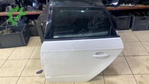 Audi A3 Sol Ön Kapı Çıkma