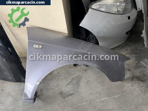 Audi A3 Sağ Ön Çamurluk çıkma parça