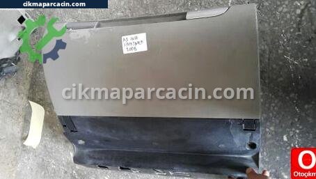 Audi A3 Torpido Kapağı çıkma parça