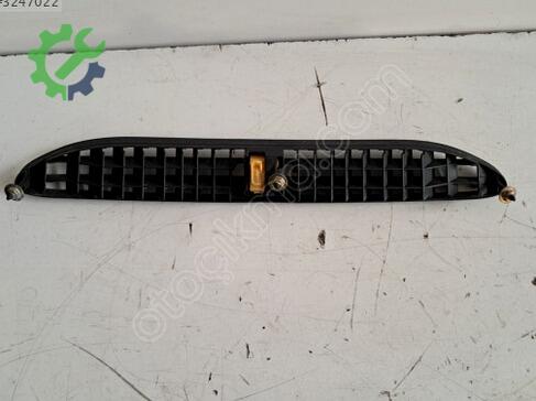 Audi A3 Tampon Izgarası çıkma parça