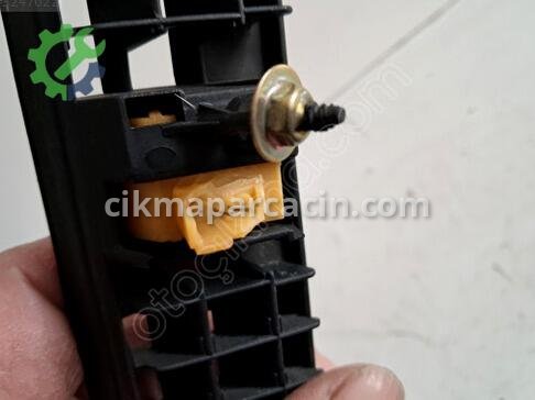 Audi A3 Tampon Izgarası çıkma parça