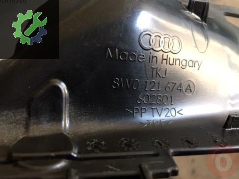 Audi A4 Radyatör 8W0121674A çıkma parça