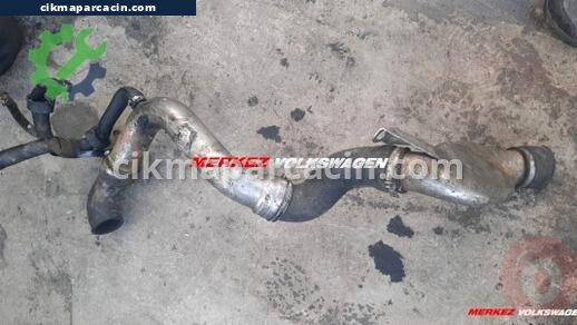 Audi A4 Intercooler Borusu çıkma parça