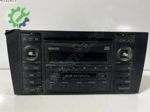 AUDİ A4 2000 8D0035195 ÇIKMA TEYP