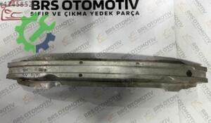 AUDI A4 2001 2004 ÇIKMA ALÜMİNYUM ÖN TAMPON DEMİRİ
