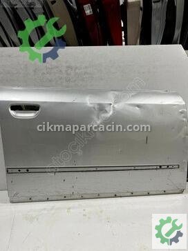 Audi A4 Sağ Ön Kapı çıkma parça