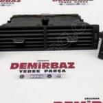 Çıkma Orijinal Göğüs Audi A4 2001-2008 8E0820951