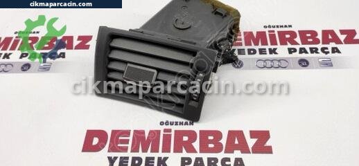 Audi A4 Havalandırma Izgaraları çıkma parça