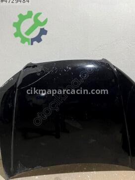 Audi A4 Kaput çıkma parça