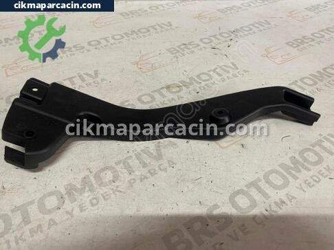 Audi A4 Tampon Braketi çıkma parça