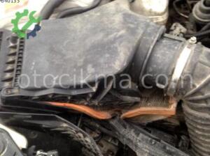 Audi A4 2013-16 2.0 TDİ Hava filtre kutusu hatasız orjinal