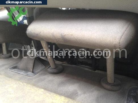 Audi A4 Koltuk Başlığı çıkma parça