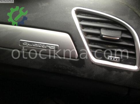 Audi A4 Yazı çıkma parça