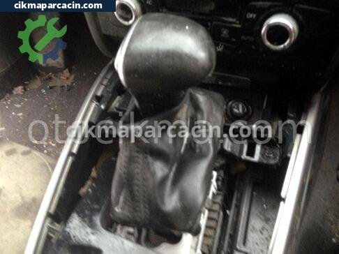 Audi A4 Şanzıman Komple çıkma parça