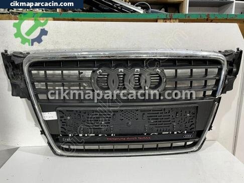 Audi A4 Ön Panjur çıkma parça