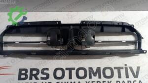 AUDİ A4 2013 ÖN PANJUR ALT ORTA KILAVUZ 8K0807233G