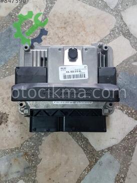 Audi A4 Motor Beyni çıkma parça
