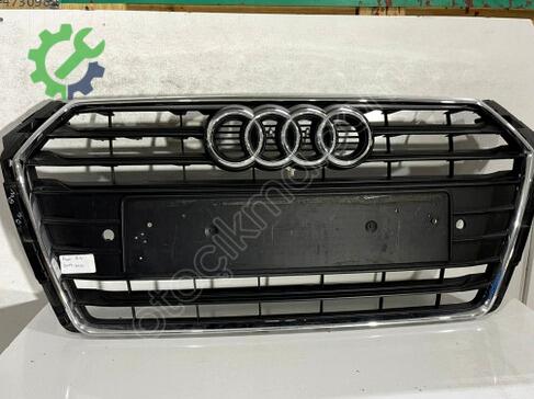 Audi A4 Ön Panjur çıkma parça