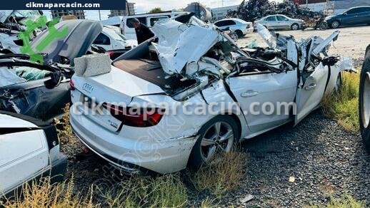 Audi A4 çıkma parça