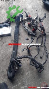 Audi A4 Motor Beyni 8E0909557J çıkma parça