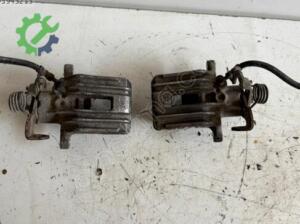 AUDİ A4 ARKA FİREN KALİPER TAKIM