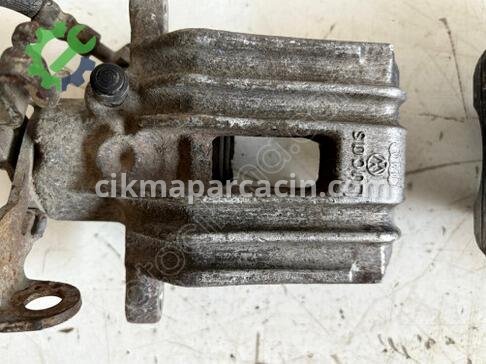 Audi A4 Arka Kaliper çıkma parça