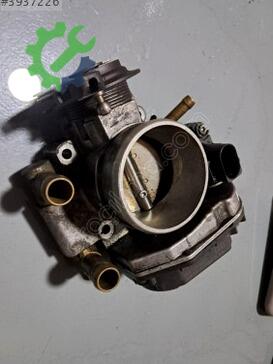Audi A4 Gaz Kelebeği çıkma parça