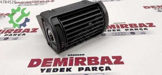 Audi A4 Havalandırma Izgaraları 8D1820902B çıkma parça