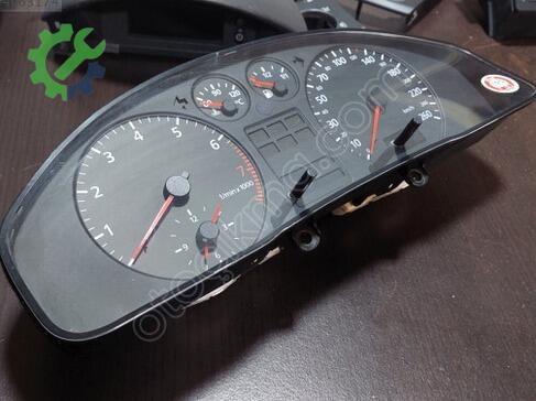 Audi A4 Km Saati çıkma parça