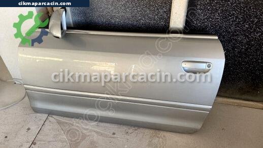 Audi A4 Sol Kapı çıkma parça