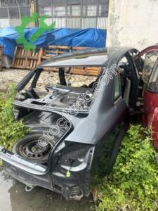 AUDİ A4 B6 KASA DİREKLİ KESME TAVAN SANRUFLU