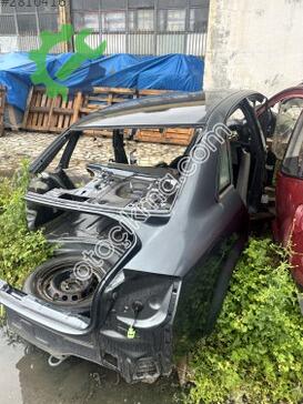 Audi A4 Kesme Tavan Sacı çıkma parça