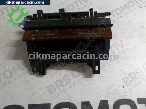 Audi A4 Küllük çıkma parça