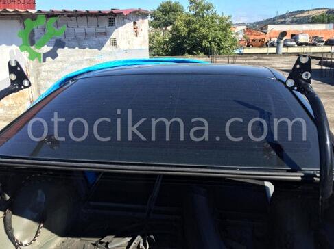 Audi A4 Arka Cam çıkma parça