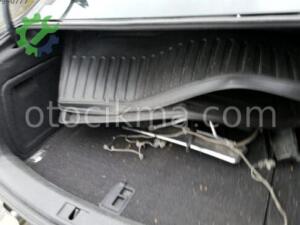 Audi A4 B8 Bagaj Döşemesi hatasız orjinal çıkma
