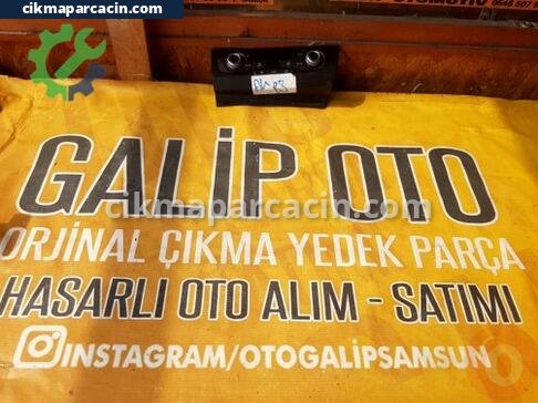 Audi A4 Klima Kontrol Paneli çıkma parça