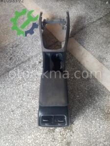 Audi A4 B8 Orta Konsol Hatasız Orjinal Çıkma