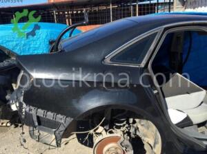 Audi A4 B8 sağ kelebek cam hatasız orjinal çıkma