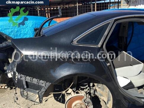 Audi A4 Kelebek Camı çıkma parça